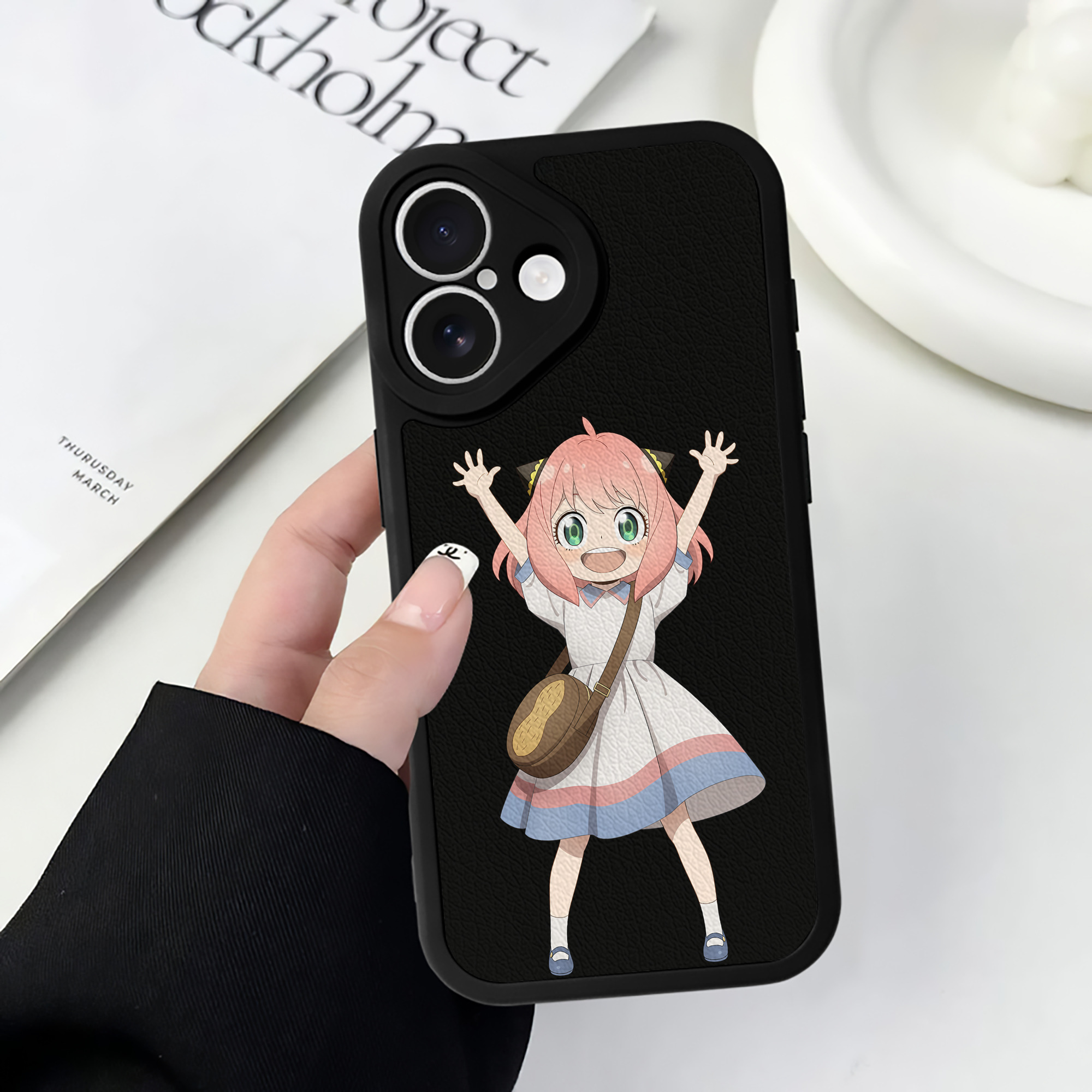 （画像用） SPY×FAMILY间谍家家酒 【iPhone 16シリーズ対応】シリコンスマホケース（レザー調） 材質：シリコン